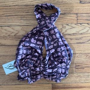 RedBerry Crossed Cropped, Backless Top, Size M